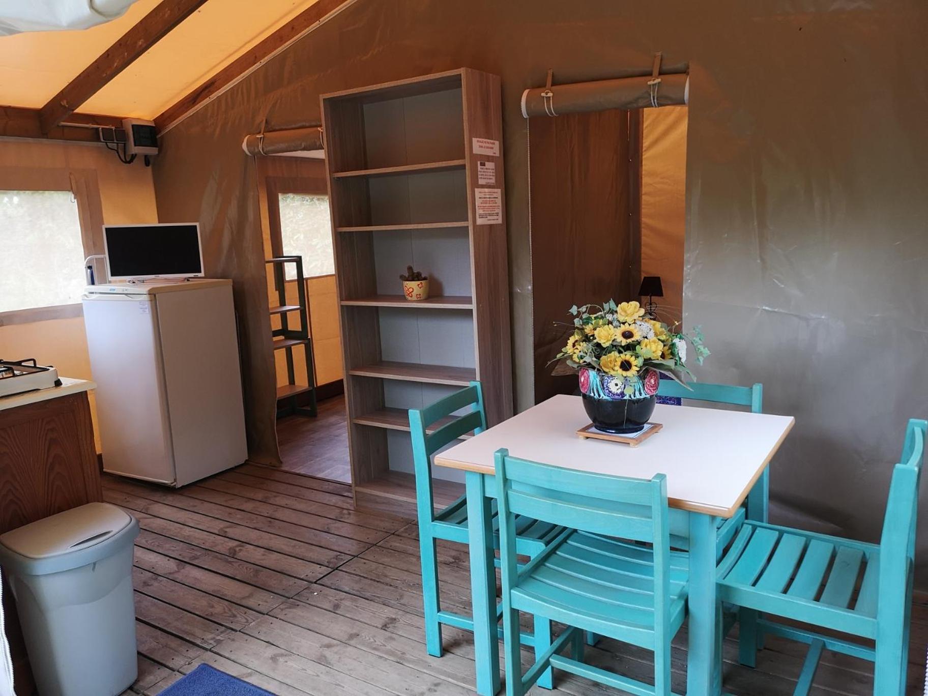Camping Le Ragis Challans Exterior photo